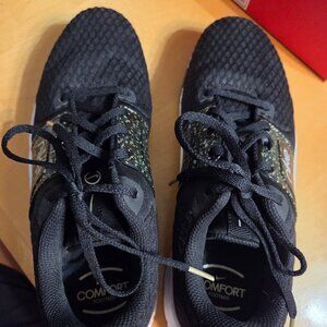 Nike Sneaker